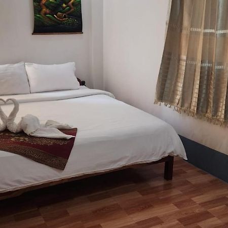 Thip Phavanh Guesthouse Muang Pakbèng Εξωτερικό φωτογραφία