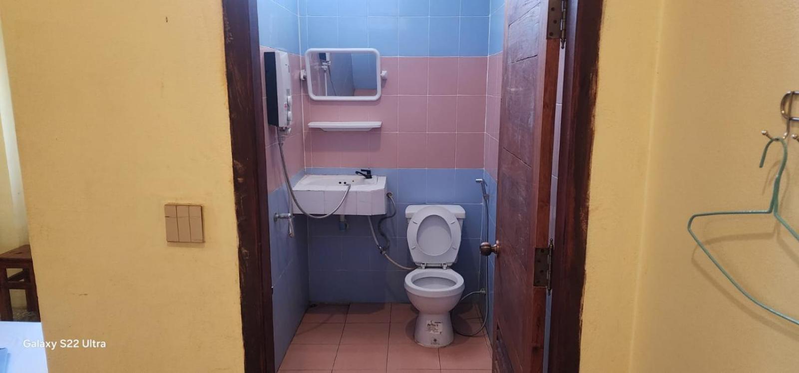 Thip Phavanh Guesthouse Muang Pakbèng Εξωτερικό φωτογραφία