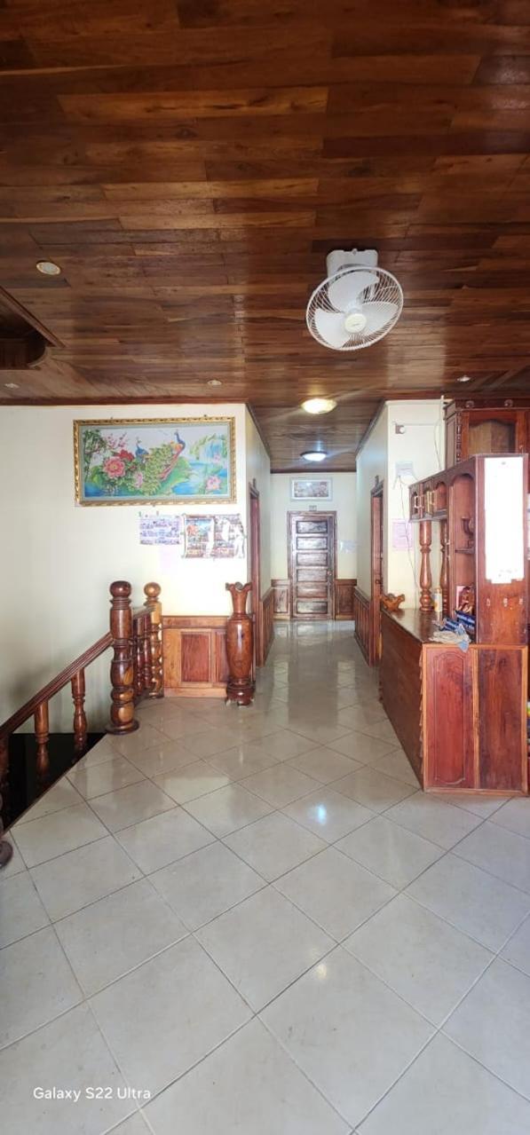 Thip Phavanh Guesthouse Muang Pakbèng Εξωτερικό φωτογραφία
